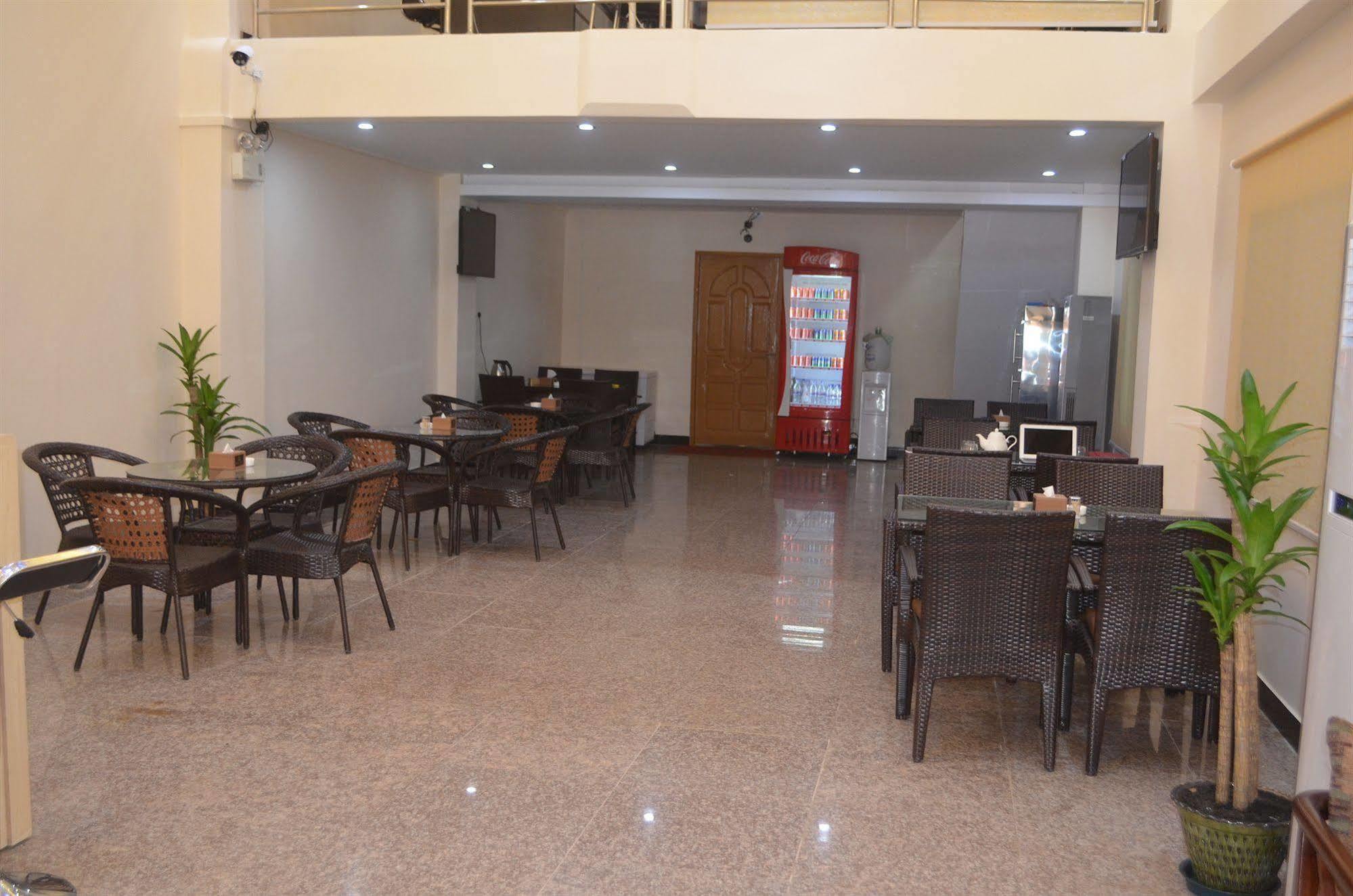 Good Luck Hotel Rangum Exterior foto